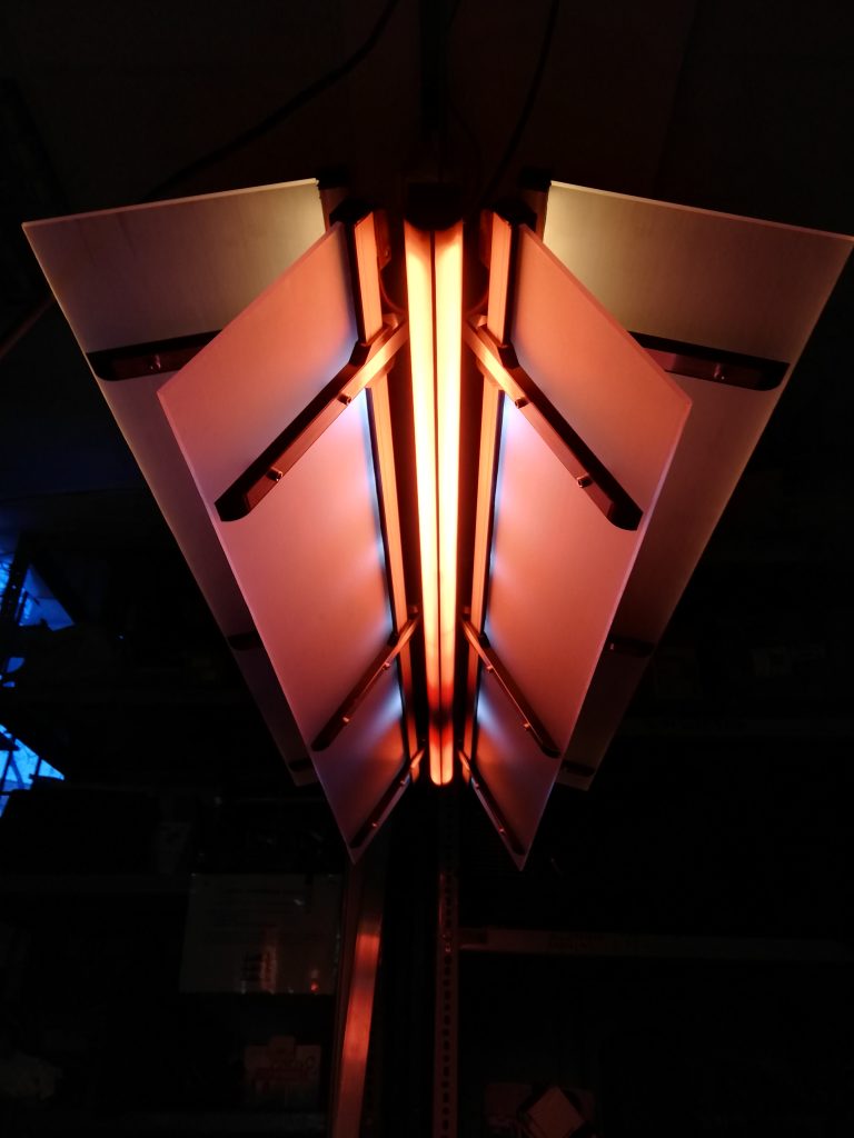 Toldi Mozi — Interceptor lámpa — fotó 4